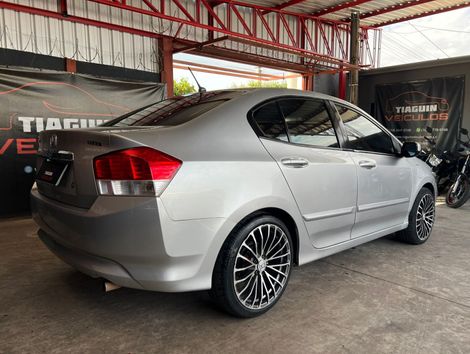 Honda CITY Sedan DX 1.5 Flex 16V Mec.