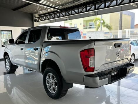 Nissan Frontier SE CD 4x4 2.3 Bi-TB Diesel Aut.