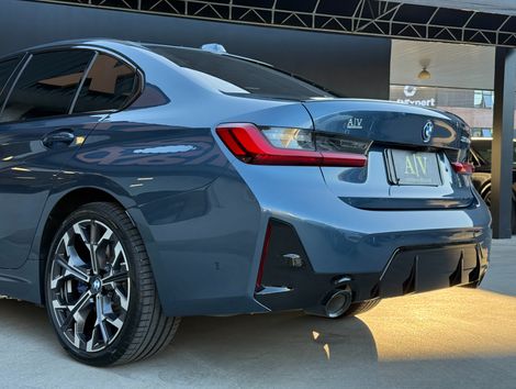 BMW 330e M Sport 2.0 Turbo Aut. (Híbrido)