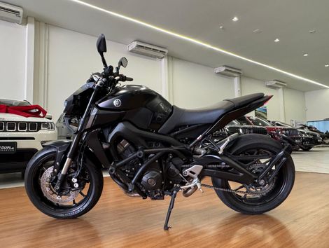 YAMAHA MT-09 850cc/ABS