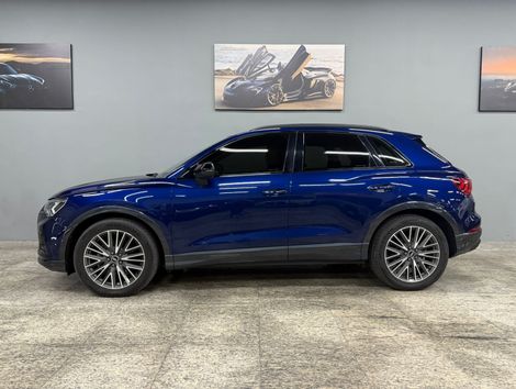 Audi Q3 Black Ed. 1.4 TFSI Flex/Black S-tron.