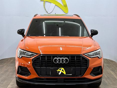 Audi Q3 Black Ed. 1.4 TFSI Flex/Black S-tron.