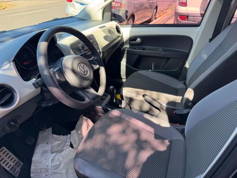 VolksWagen up! move 1.0 Total Flex 12V 5p