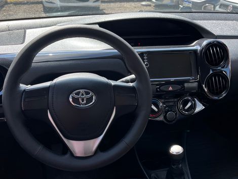 Toyota ETIOS X Sedan 1.5 Flex 16V 4p Mec.