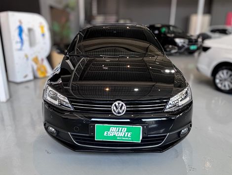 VolksWagen JETTA Highline 2.0 TSI 16V 4p Tiptronic