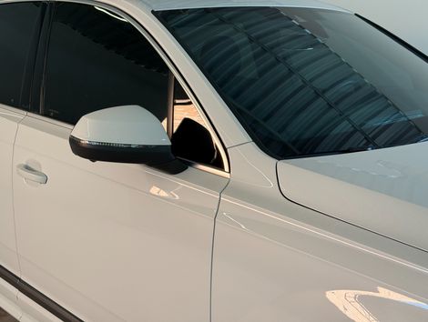 Audi Q7 S-Line 3.0 V6 TFSI Qua. Tip. (Híb.)  