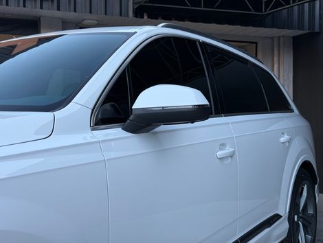 Audi Q7 S-Line 3.0 V6 TFSI Qua. Tip. (Híb.)  