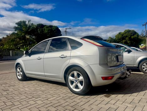 Ford Focus 2.0 16V/ 2.0 16V Flex 5p