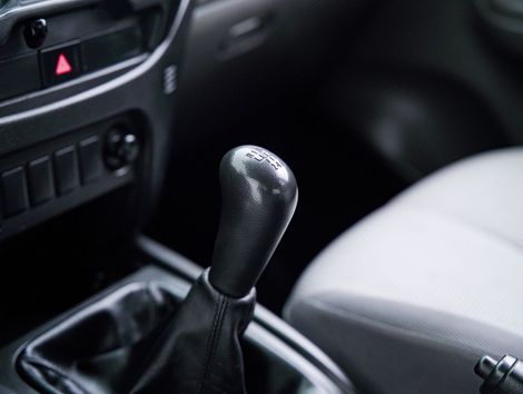 Mitsubishi L200 Tri. Outd. GLX 2.4 CD 4x4 Die. Mec.