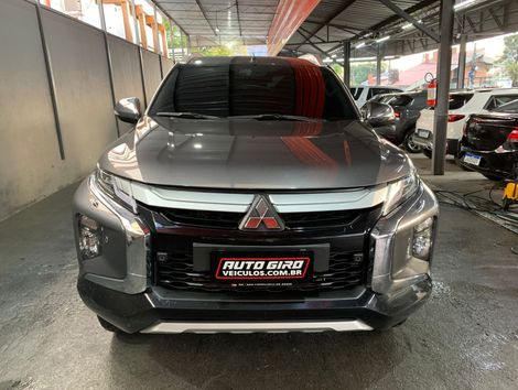Mitsubishi L200 Triton Sport HPE-S 2.4 CD Dies. Aut
