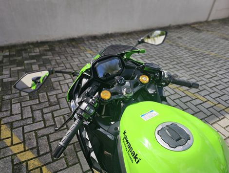 KAWASAKI NINJA ZX-4R