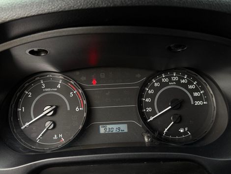 Toyota Hilux CD 4x4 2.8 Diesel Mec.