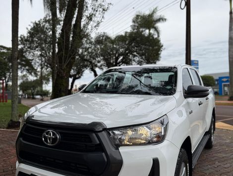 Toyota Hilux CD 4x4 2.8 Diesel Mec.