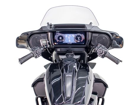Harley STREET GLIDE ULTRA FLHXU