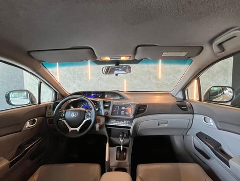 Honda Civic Sedan LXR 2.0 Flexone 16V Aut. 4p