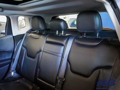 Jeep COMPASS LONGITUDE 2.0 4x2 Flex 16V Aut.