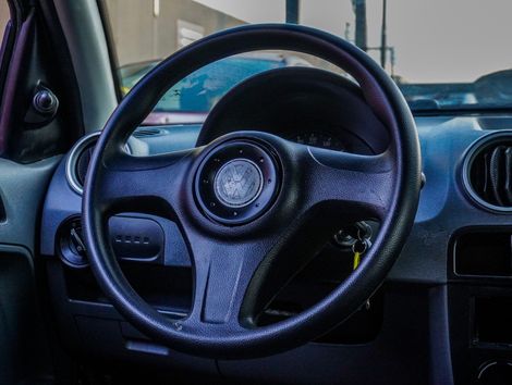VolksWagen Gol (novo) 1.0 Mi Total Flex 8V 2p