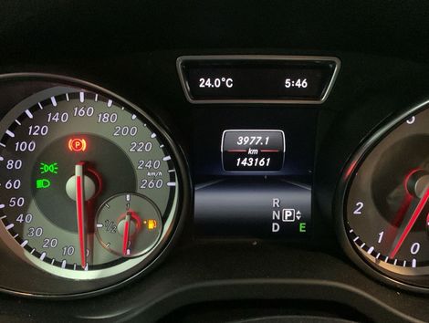 Mercedes GLA 200 Advance 1.6/1.6 TB 16V Flex Aut.