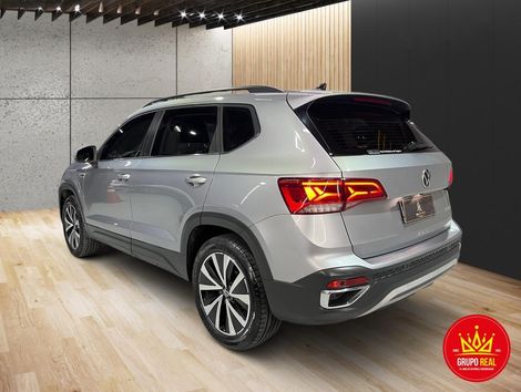 VolksWagen TAOS Comfortline 1.4 250 TSI Flex Aut.