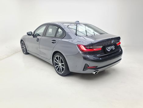 BMW 3201