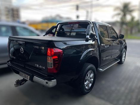 Nissan Frontier XE CD 4x4 2.3 Bi-TB Diesel Aut.
