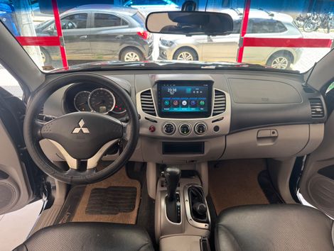 Mitsubishi L200 Triton HPE 3.5 CD V6 24V Flex Aut.