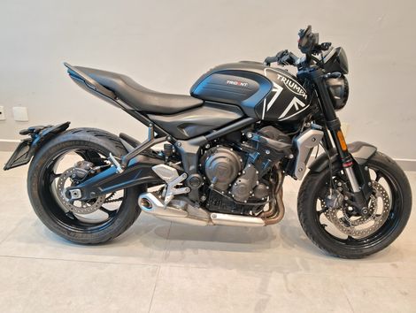 TRIUMPH TRIDENT 660