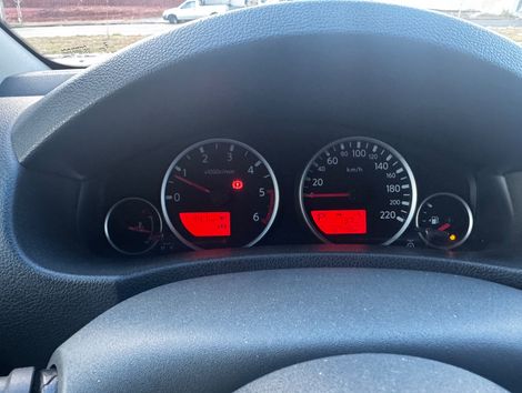 Nissan Frontier SV AT. CD 4x4 2.5 TB Dies. Aut.