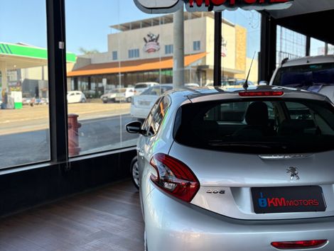 Peugeot 208 Active 1.2 Flex 12V 5p Mec.