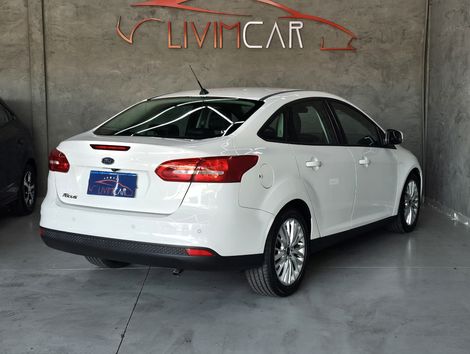 Ford Focus 2.0 16V/SE/SE Plus Flex 5p Aut.
