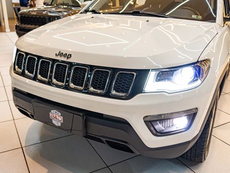 Jeep COMPASS LONGITUDE 2.0 4x4 Dies. 16V Aut.