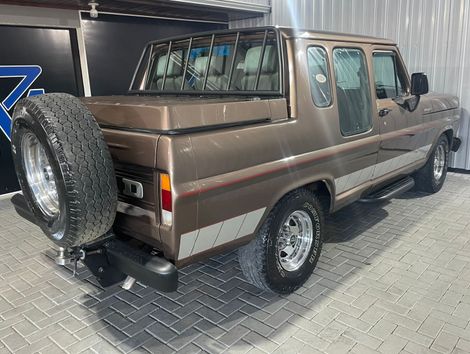Ford F-1000 CD/Blazer 3.9 Dies.