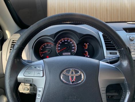 Toyota Hilux CD SRV D4-D 4x4 3.0  TDI Dies
