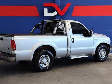Ford F-250 XLT 3.9 4x2 Diesel TB
