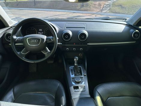 Audi A3 Sedan 1.4/ Attra. 16V TB FSI S-tronic