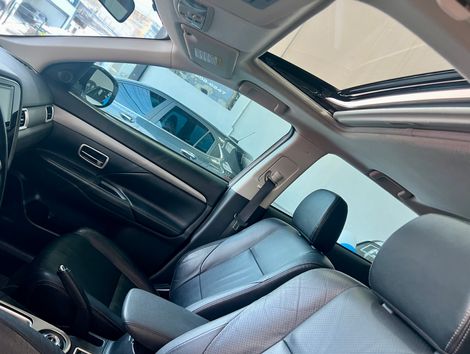 Mitsubishi OUTLANDER 3.0/ GT 3.0 V6 Aut.