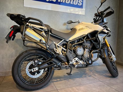 TRIUMPH TIGER 900 RALLY