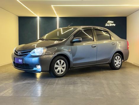 Toyota ETIOS XS Sedan1.5 Flex 16V 4p Mec.