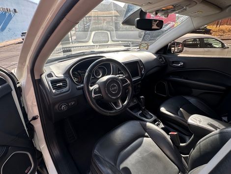 Jeep COMPASS LONGITUDE 2.0 4x2 Flex 16V Aut.