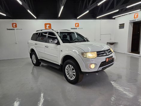 Mitsubishi Pajero DAKAR HPE 3.2 4x4 T.I Dies 5p Aut