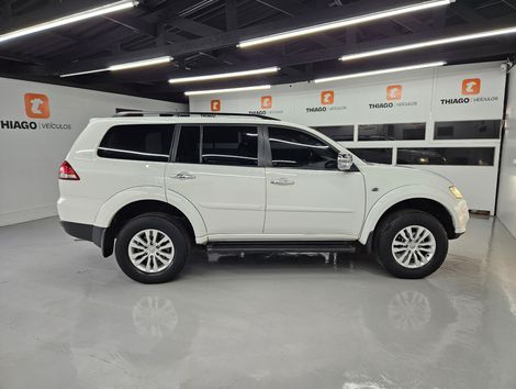 Mitsubishi Pajero DAKAR HPE 3.2 4x4 T.I Dies 5p Aut