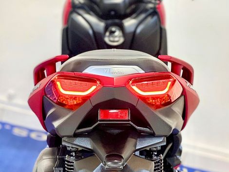 YAMAHA XMAX 250 ABS