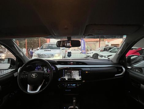 Toyota Hilux CD SRV 4x4 2.8 TDI Diesel Aut.