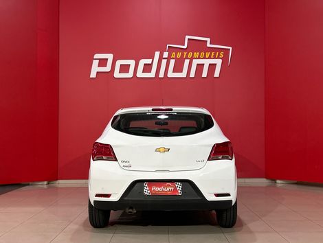 Chevrolet ONIX HATCH LT 1.4 8V FlexPower 5p Mec.