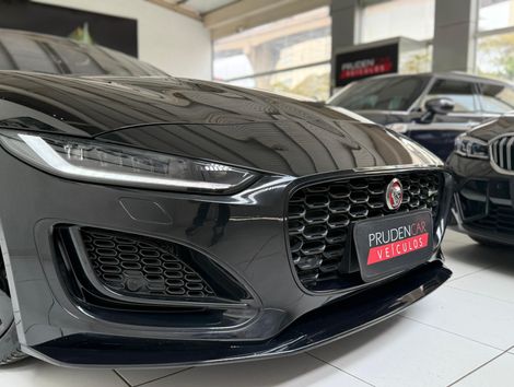 Jaguar F-Type 2.0 R-Dynamic Coupe 300cv Aut.