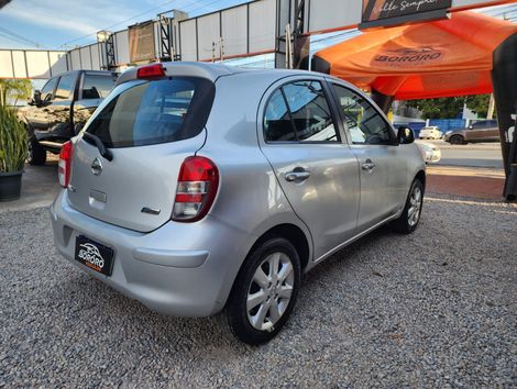 Nissan MARCH S 1.0 16V Flex Fuel 5p