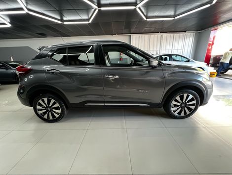 Nissan KICKS SL 1.6 16V FlexStar 5p Aut.