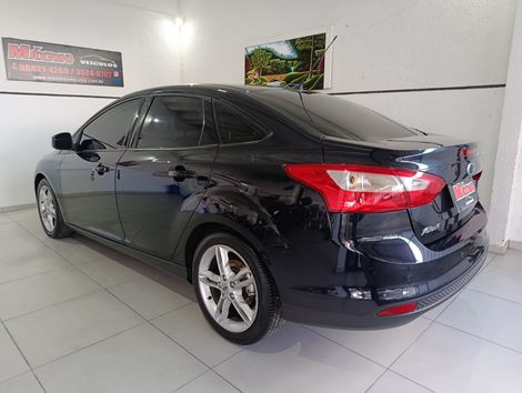 Ford Focus 2.0 16V/SE/SE Plus Flex 5p Aut.