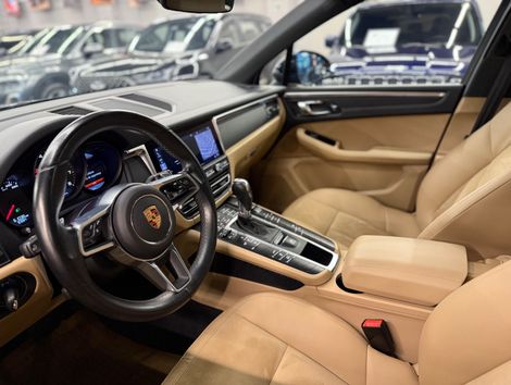 Porsche Macan 2.0 Turbo