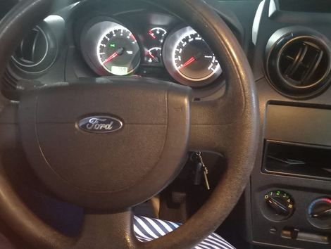 Ford Fiesta Sed. 1.6 8V Flex 4p